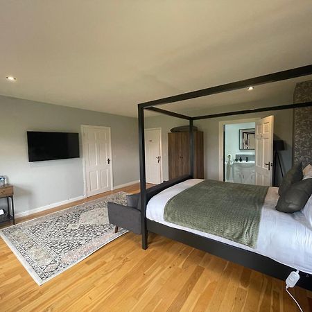 Carnbore House Bnb Бушмілс Екстер'єр фото