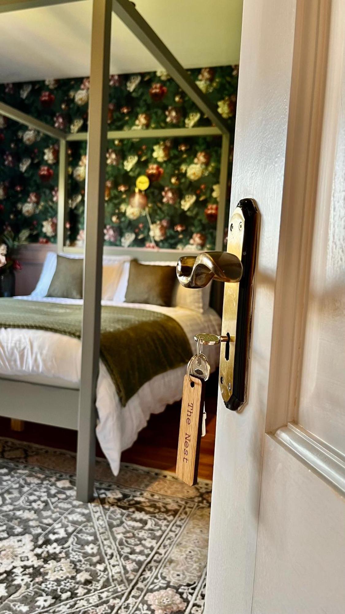 Carnbore House Bnb Бушмілс Екстер'єр фото
