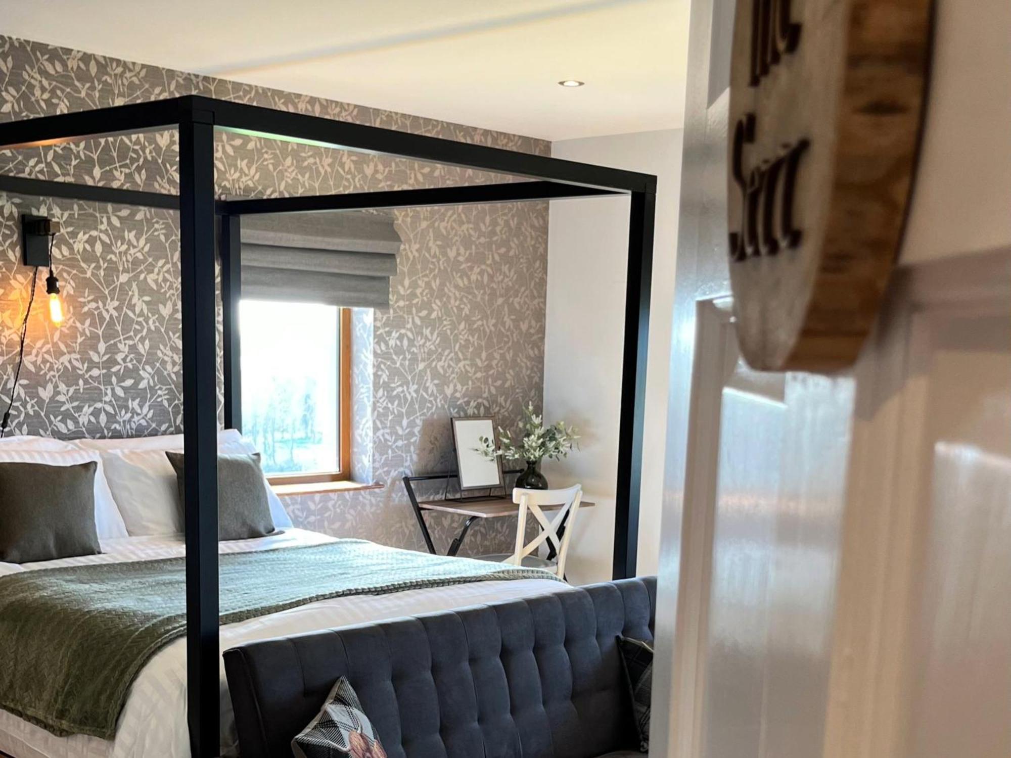 Carnbore House Bnb Бушмілс Екстер'єр фото