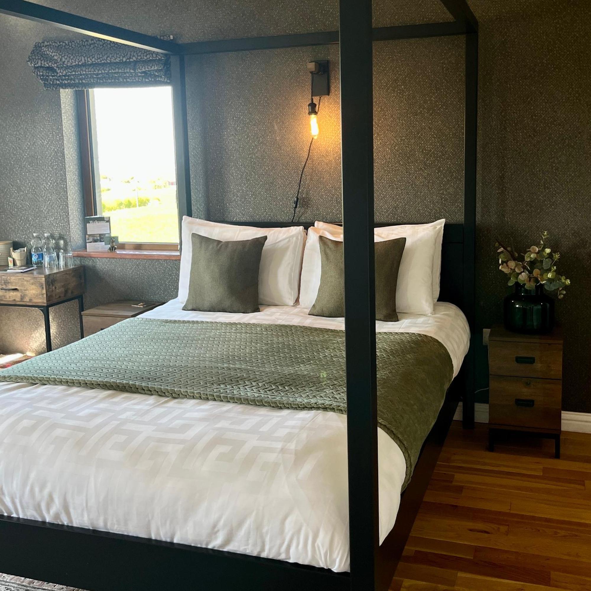 Carnbore House Bnb Бушмілс Екстер'єр фото